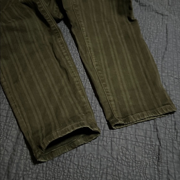 Torrid - Picture 3 of 5